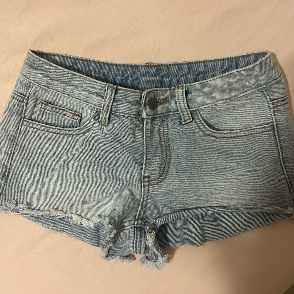 Brandy Melville light wash shorts